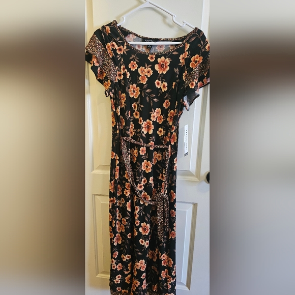 Perceptions floral dress size M - Picture 1 of 2